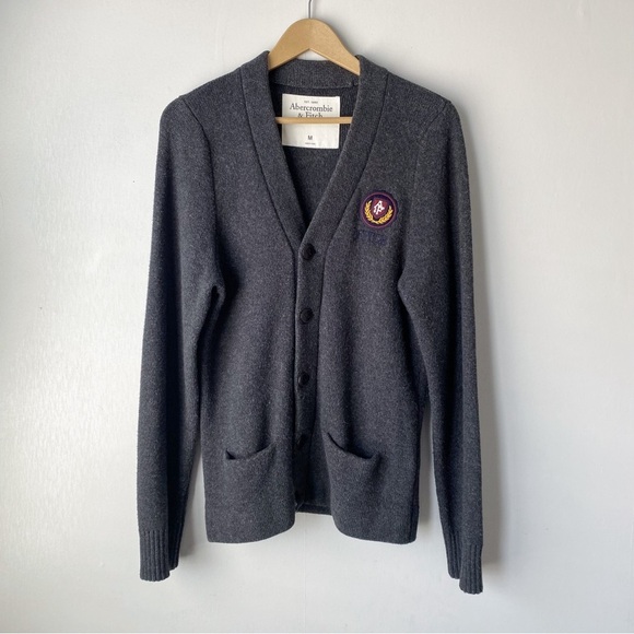 Abercrombie & Fitch Crest Patch Button Front Cardigan Sweater Medium - Picture 1 of 11
